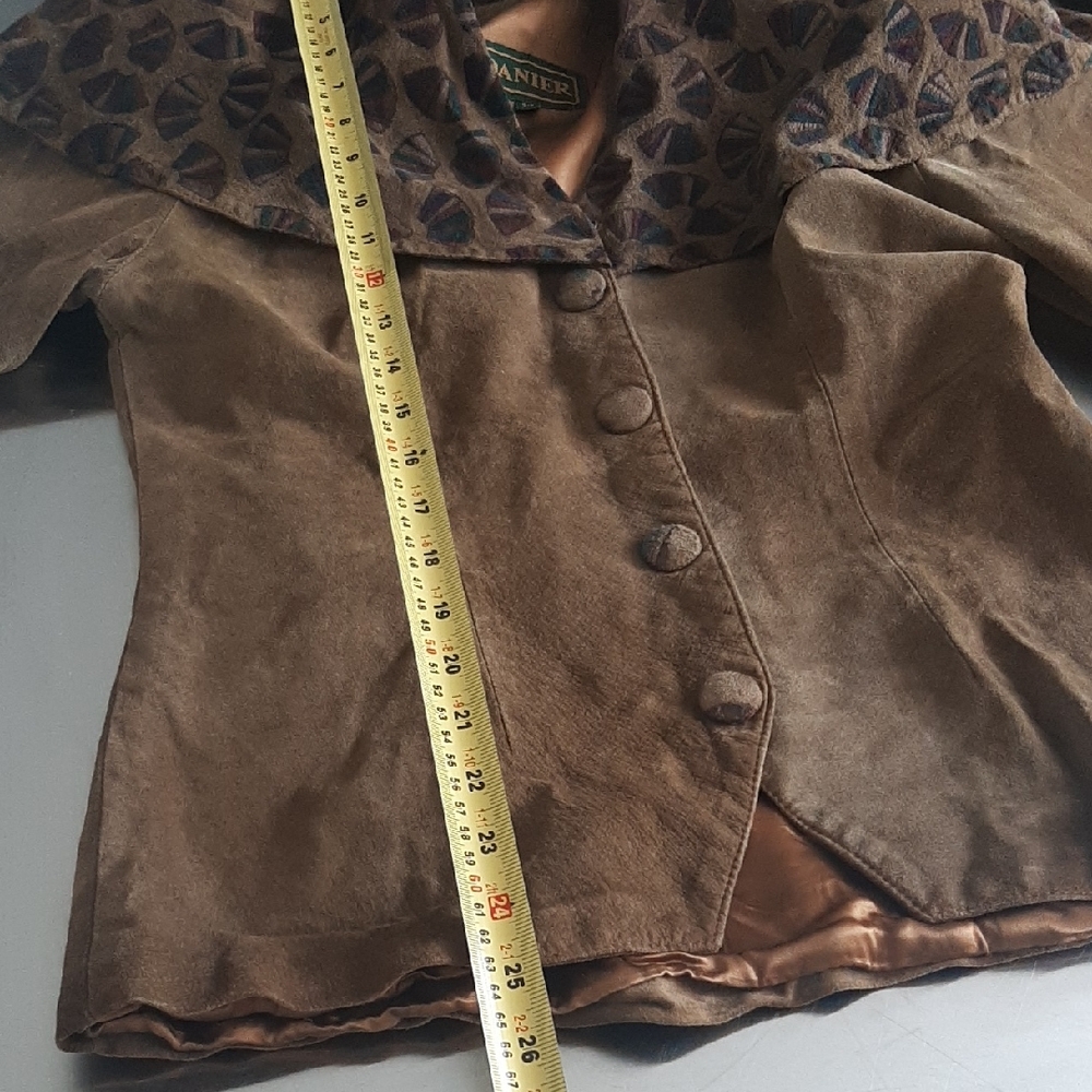 80's🤎DANIER🤎SUEDE Military Green Jacket with Attached Hand Painted Caplet SZ S - Picture 12 of 16